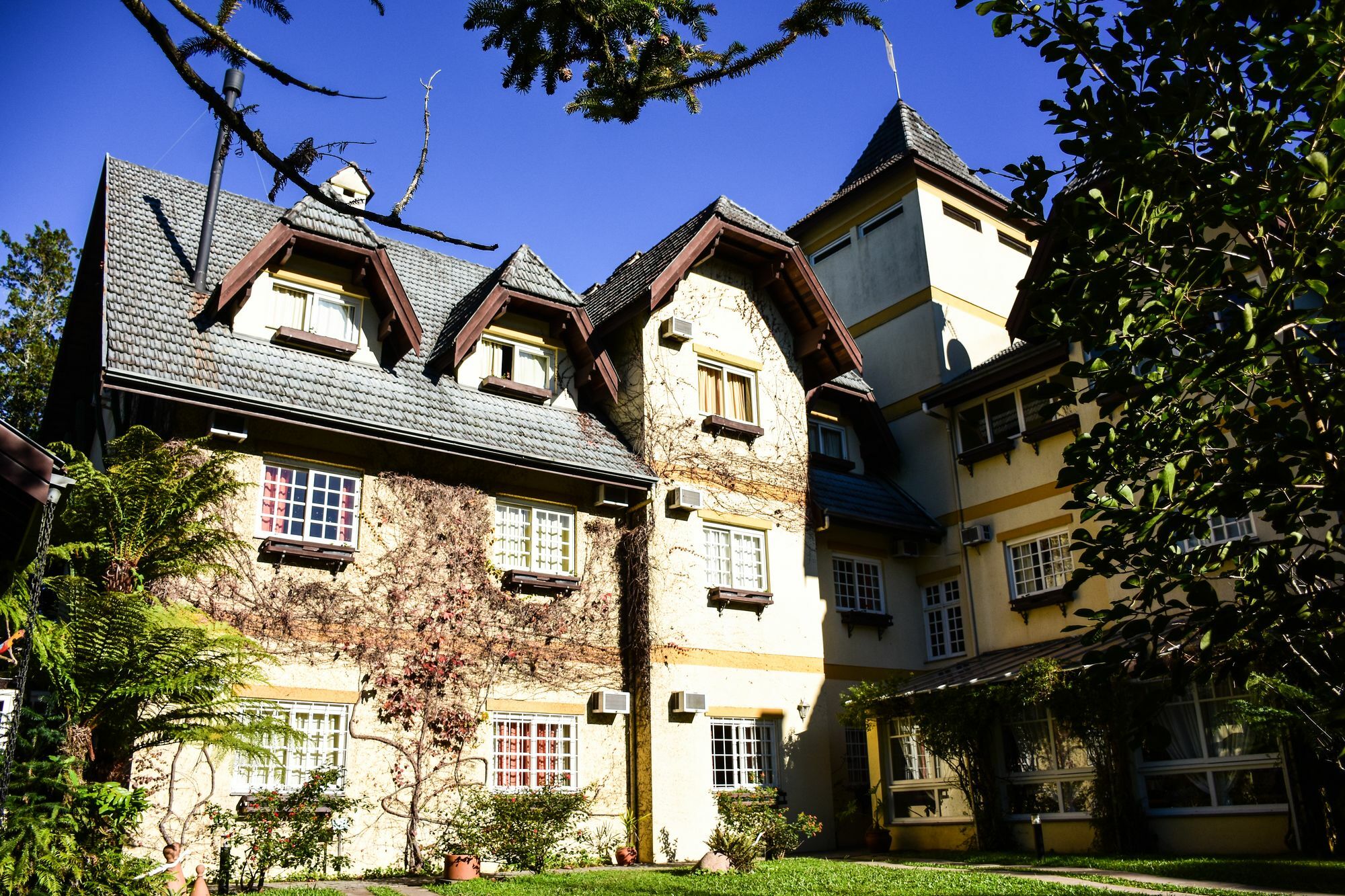 Tri Hotel Le Chateau Gramado Extérieur photo